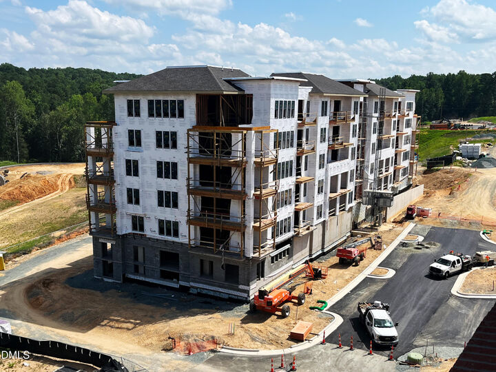Property Photo:  211 S Crk Crossing 314  NC 27516 