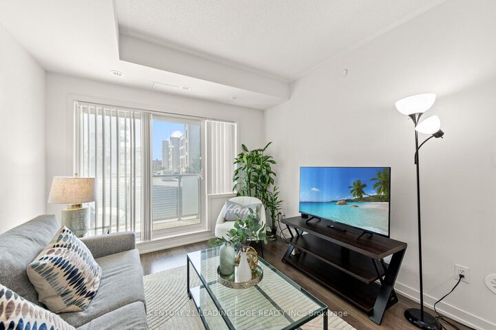 Property Photo: 20 Orchid Place Drive 207 ON M1B 0E1