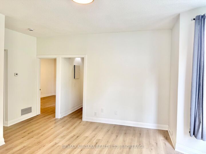 Property Photo:  4674 Zimmerman Avenue Unit 3  ON L2E 3M6 