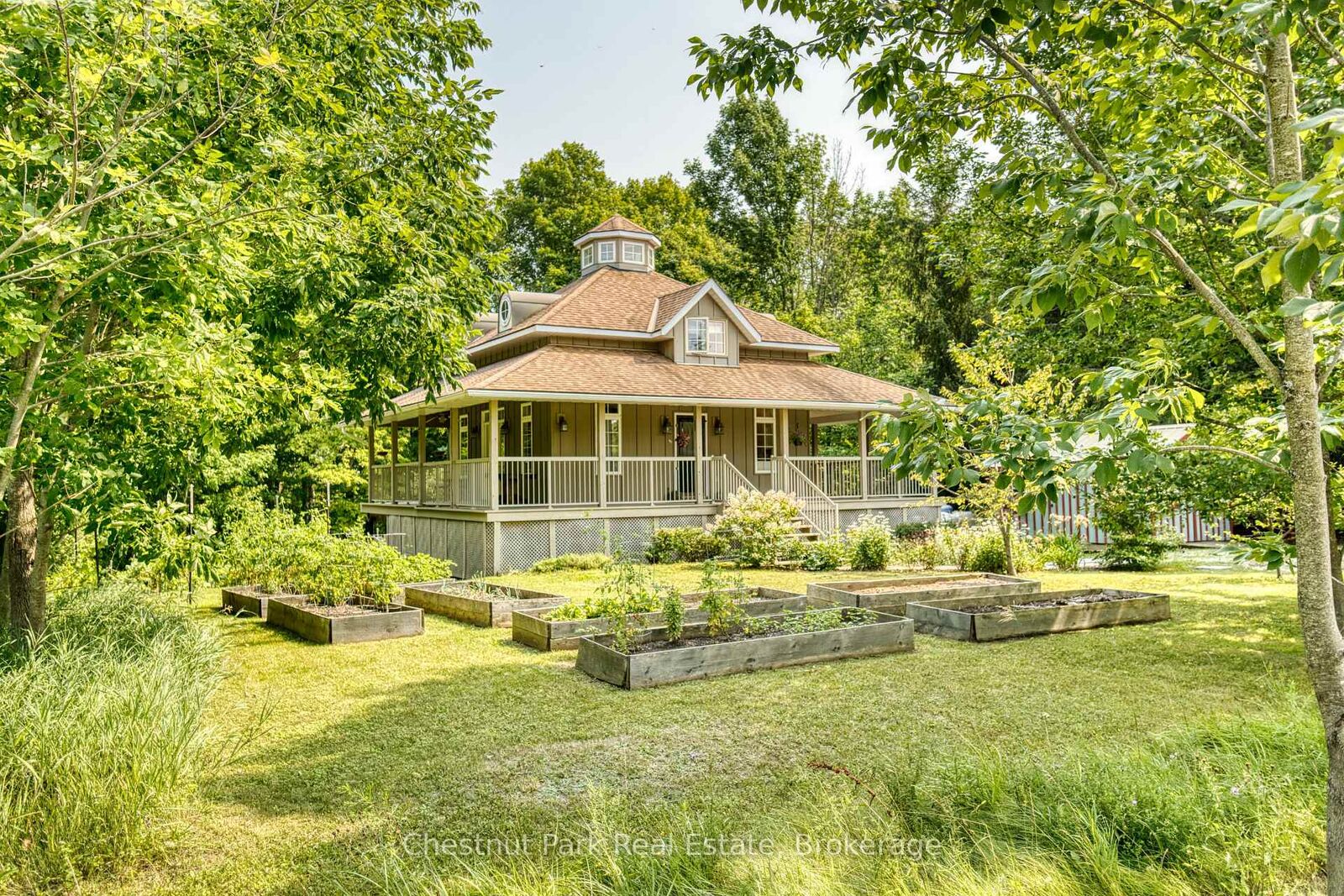Property Photo:  76 Everett Road  ON N0H 2T0 