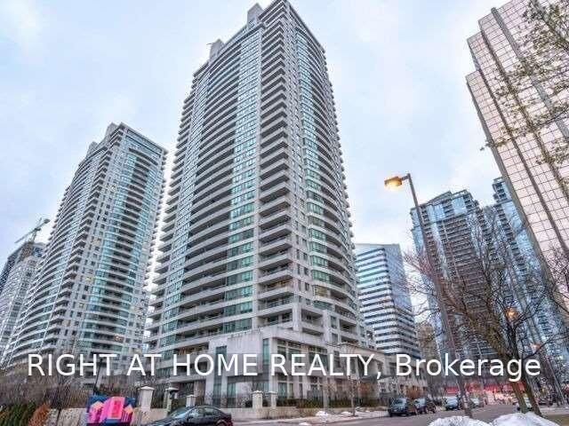 Property Photo: 23 Hollywood Avenue 2501 ON M4L 2K4