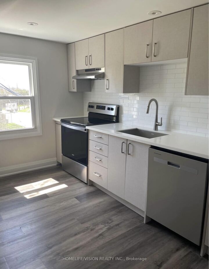 Property Photo:  6273 Yonge Street  ON L0L 1K0 