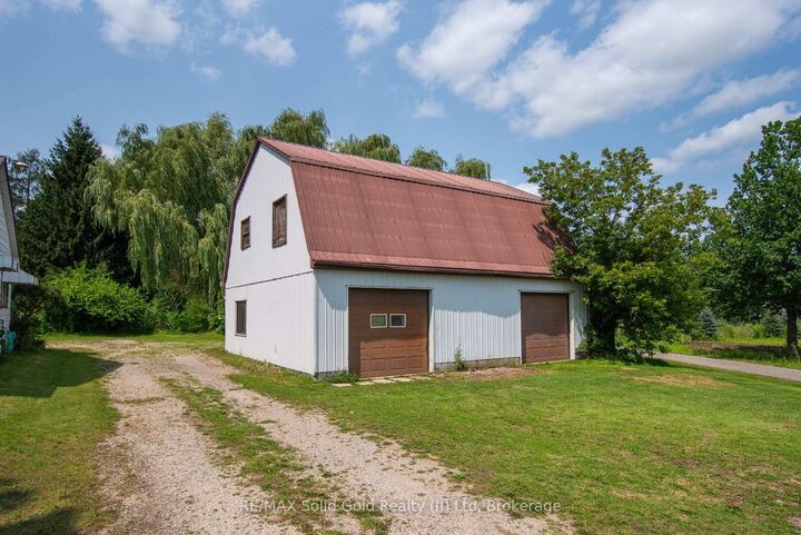 Property Photo:  1310 Snyders Road E  ON N3A 3L3 