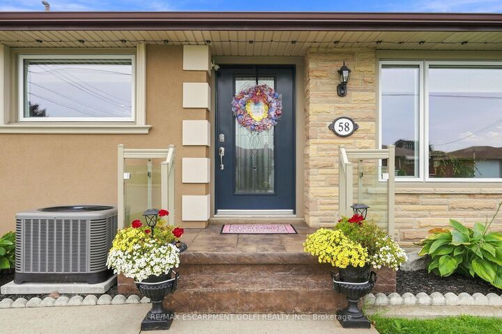 Property Photo: 58 Moxley Drive ON L8T 3Y7