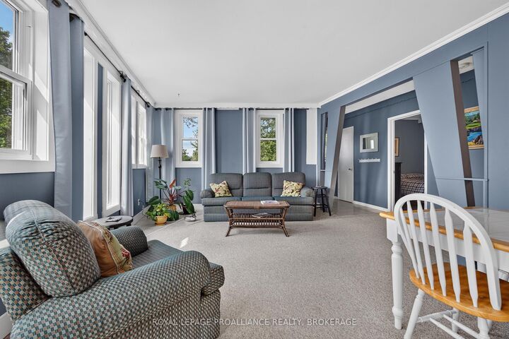 Property Photo:  790 Howe Island Drive  ON K7G 2V6 