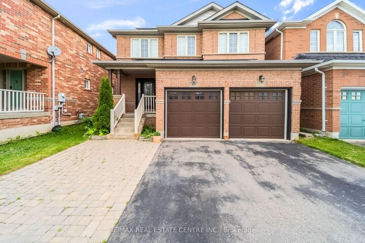 69 Crown Victoria Drive — photo 1