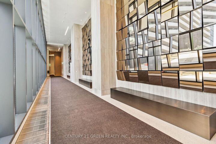 Property Photo: 225 Commerce Street 3506 ON L4K 0R1
