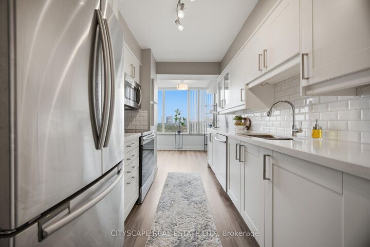 Property Photo: 700 Constellation Drive 1105 ON L5R 3G8