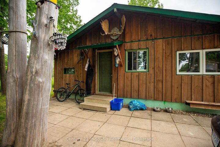 314346 Rocky Church Road Road W — photo 1