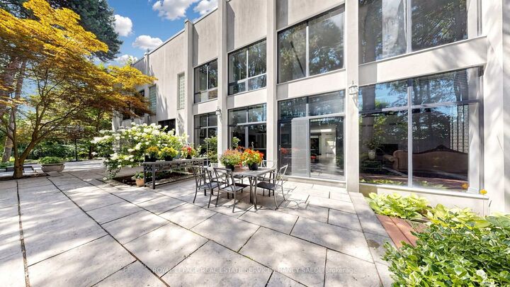 Property Photo:  5 Abrams Place  ON M2L 1W7 