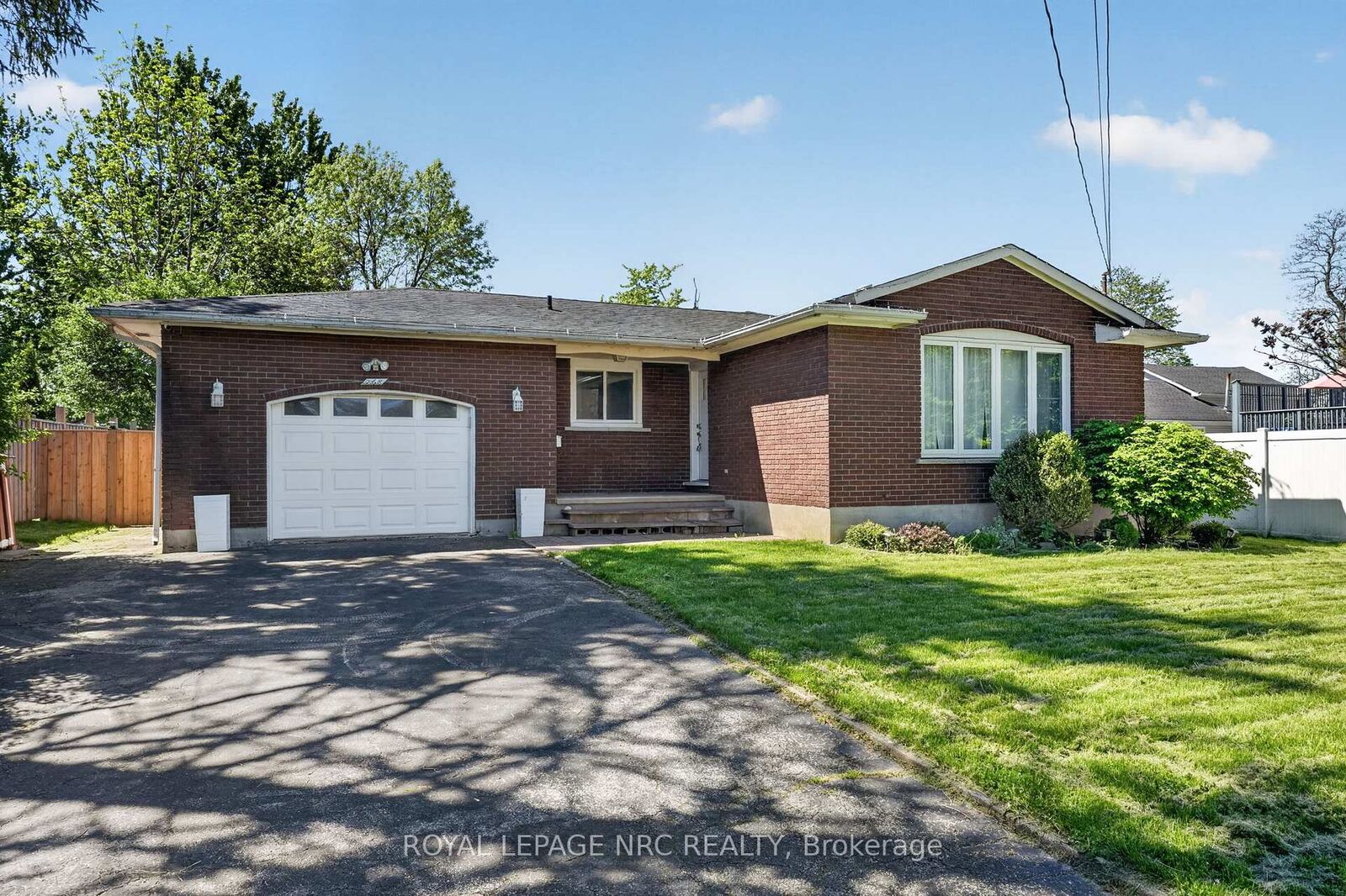 Property Photo: 268 Henrietta Street ON L2A 2K7