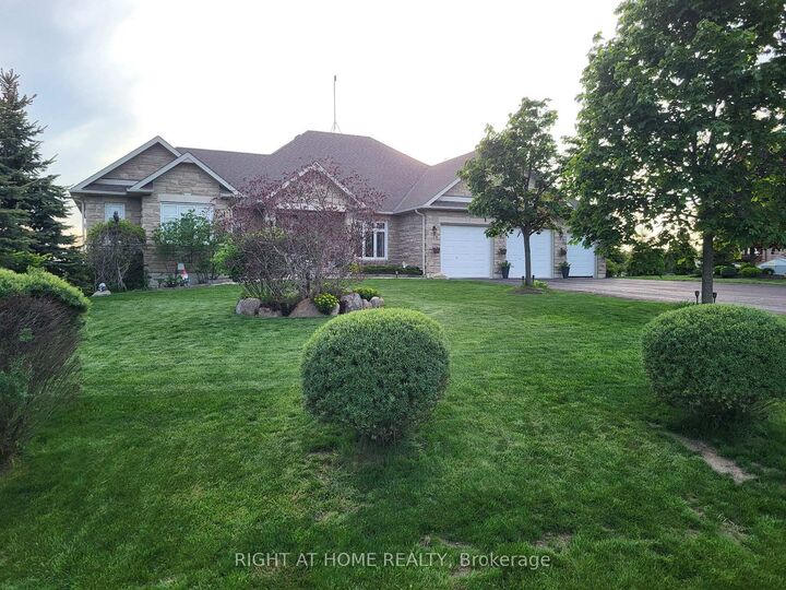 Property Photo: 10 Brolley Crescent ON L0L 2N2