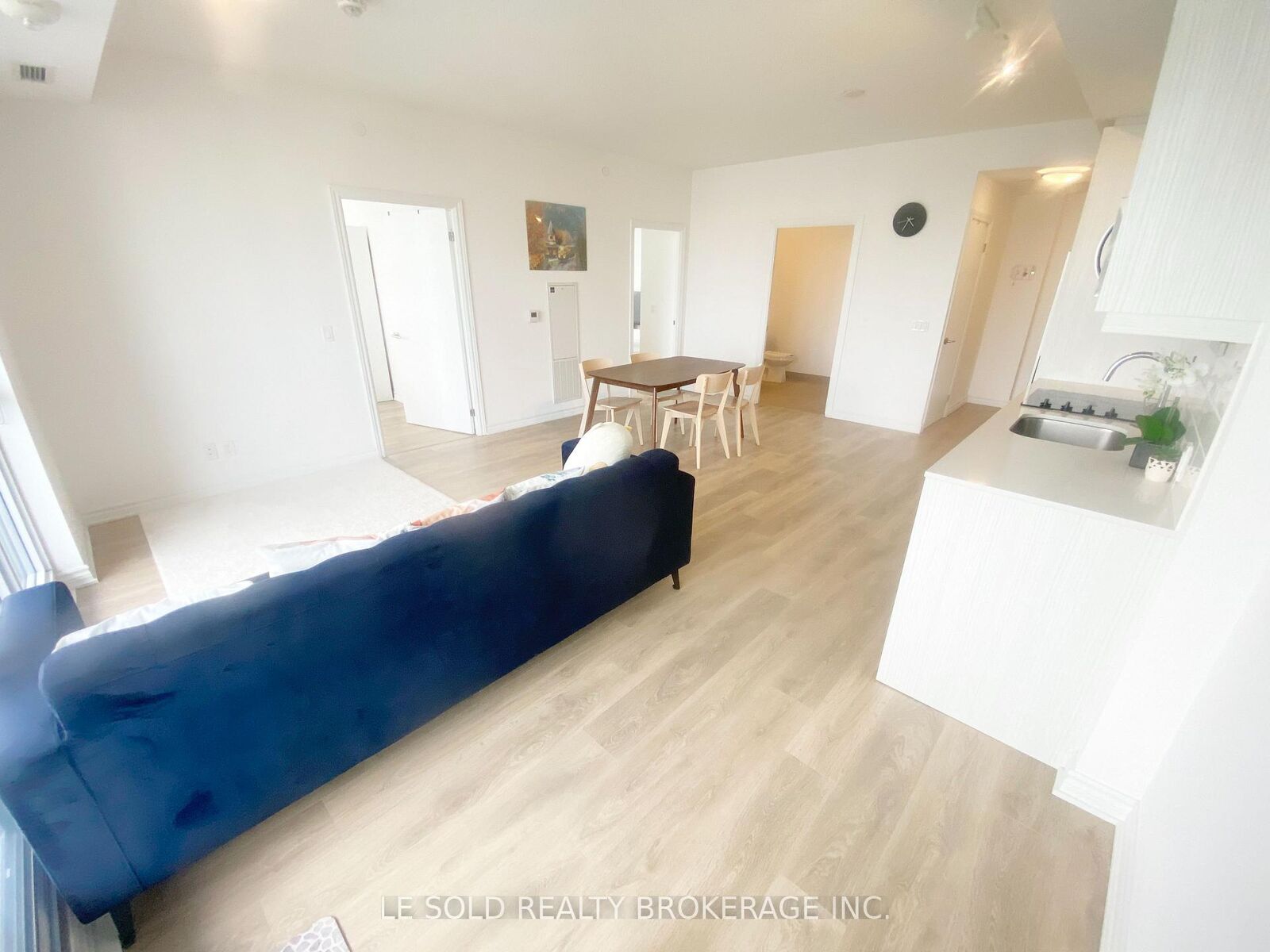 Photo de la propriété:  38 Forest Manor Road 904  ON M2J 0H4 