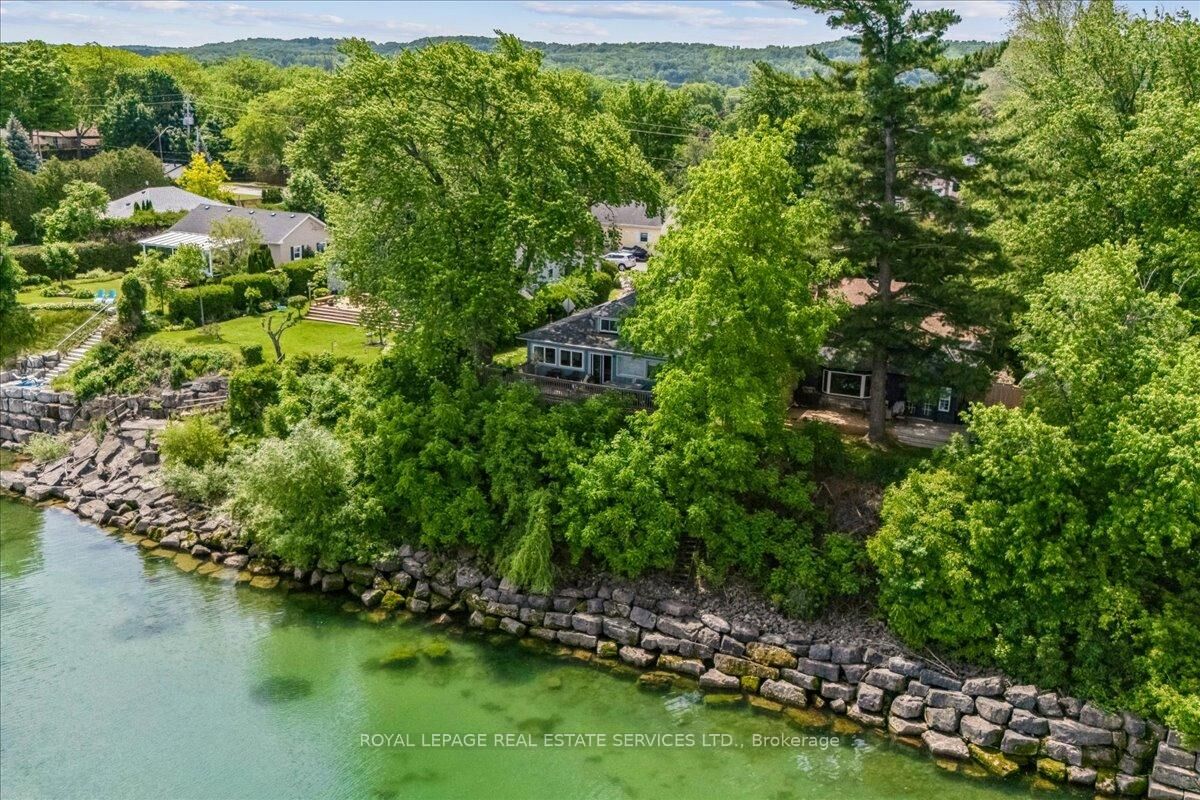 Property Photo: 2 14th Street ON L3M 2W2