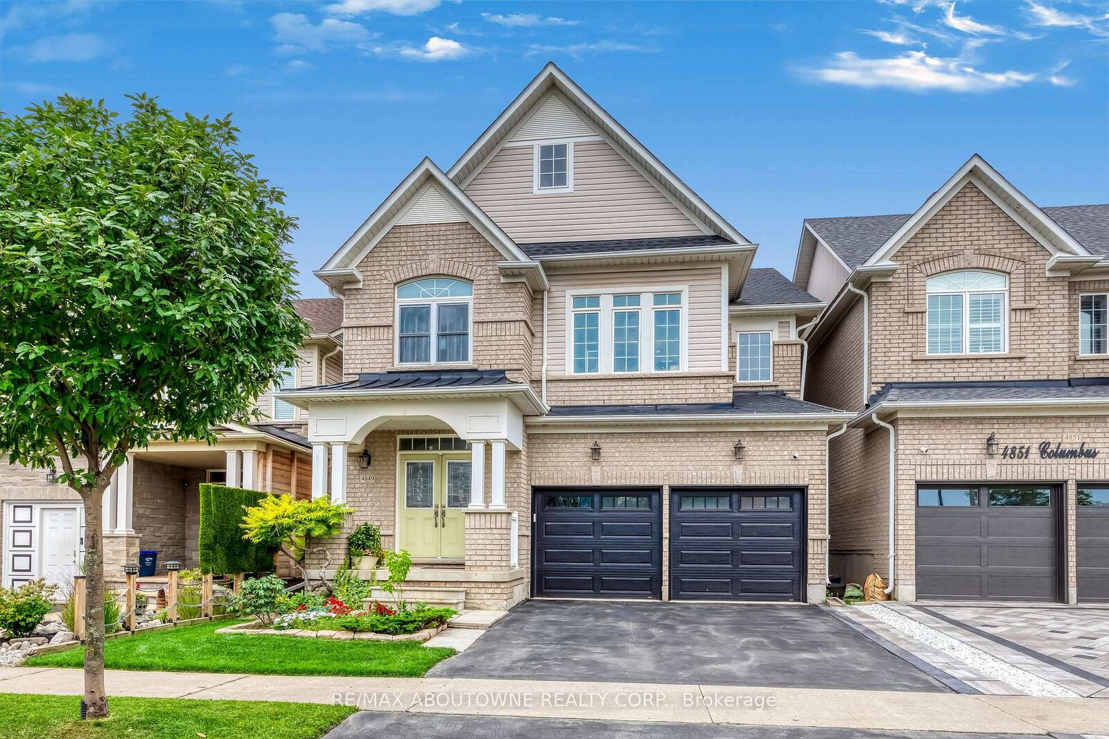 Property Photo: 4849 Columbus Drive ON L7M 0H3