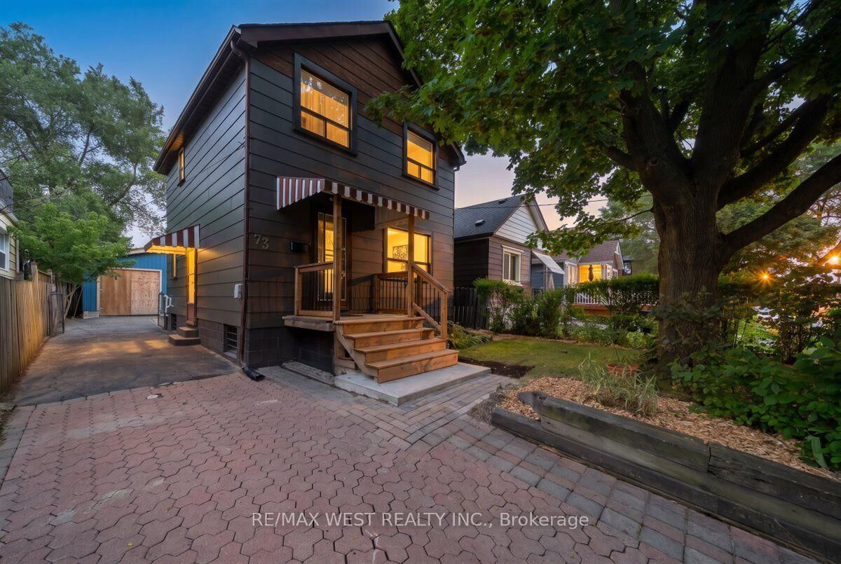 Property Photo:  73 Seventeenth Street  ON M8V 3K5 
