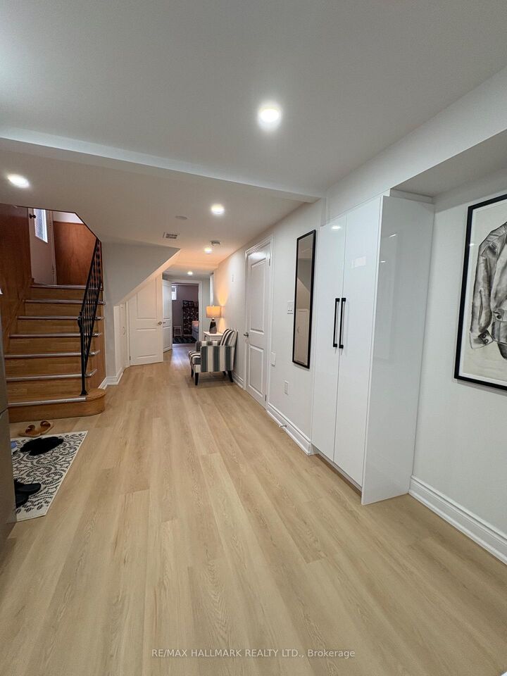Property Photo:  67 Saskatoon Drive Lower  ON M9P 2G1 