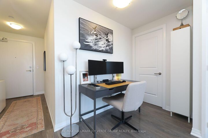 Property Photo: 2301 Danforth Avenue 616 ON M4C 0A7