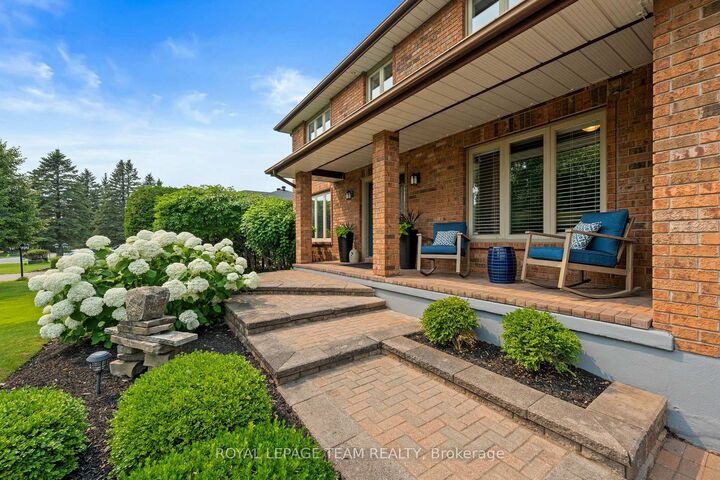 Property Photo: 1095 Bravar Drive ON K4M 1G2
