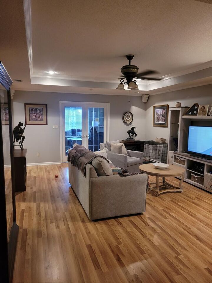 Property Photo: 402 Georgetown Circle GA 31602