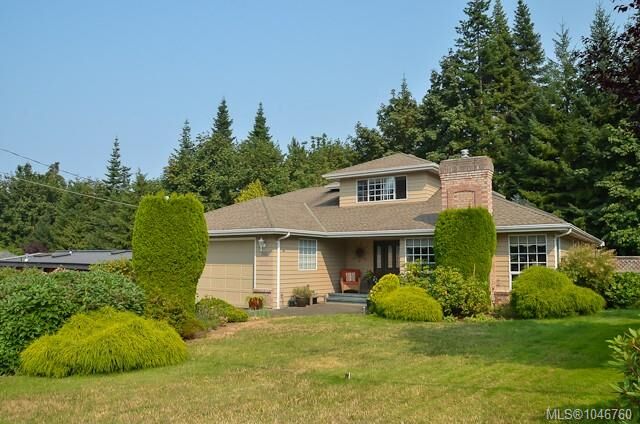 766 Canyon Cres — photo 1