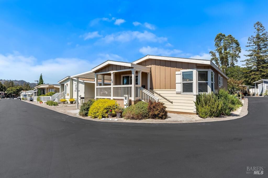 Property Photo:  46 Oriole Way  CA 95409 