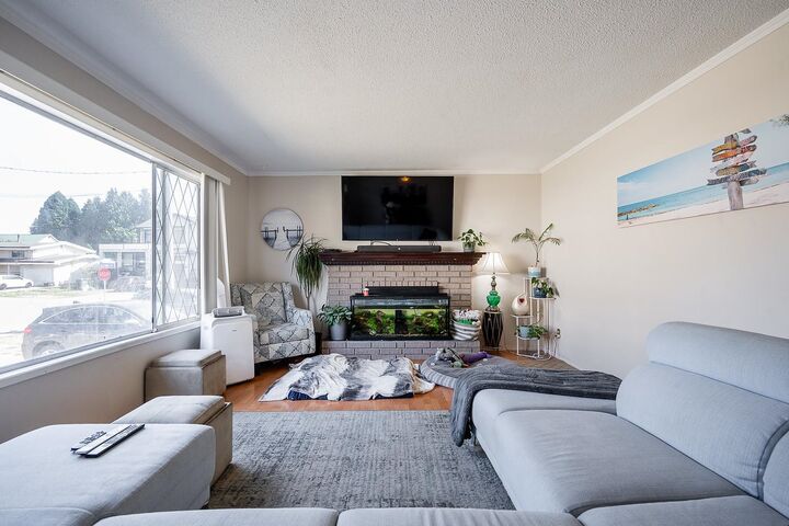 Property Photo: 2049 Lynden Street BC V2T 3B6