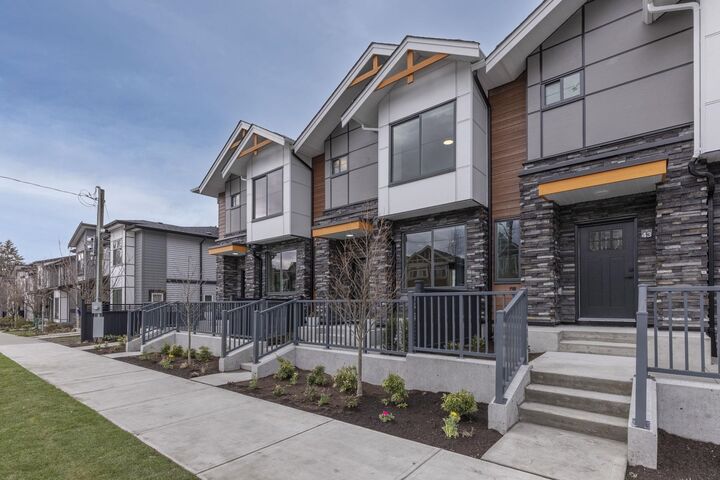 Property Photo: 6035 141 Street 44 BC V3X 0L6
