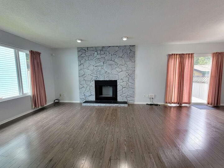 Property Photo: 14741 101A Avenue BC V3R 7E7