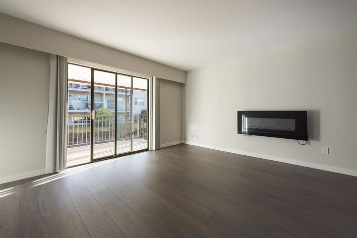 Property Photo: 32718 Garibaldi Drive 73 BC V2T 5T6