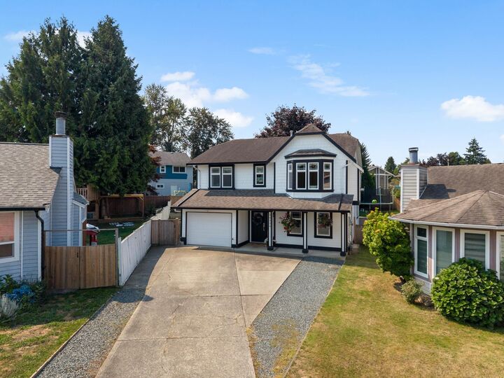 Property Photo: 26526 30 Avenue BC V4W 3B7