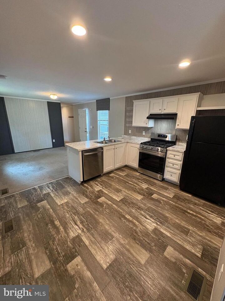 Property Photo:  68 Ashwood Lane  PA 19460 