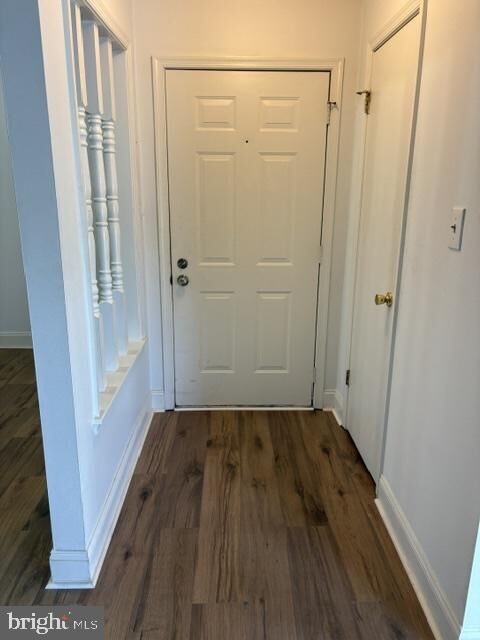 Property Photo:  23 Pickwick Place Bldg K  NJ 08080 