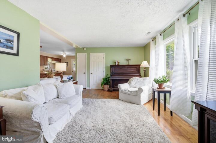Property Photo:  719 Old Love Point Road  MD 21666 