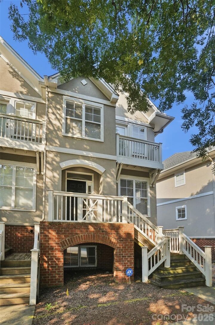 Property Photo:  817 W 4th Street  NC 28202 