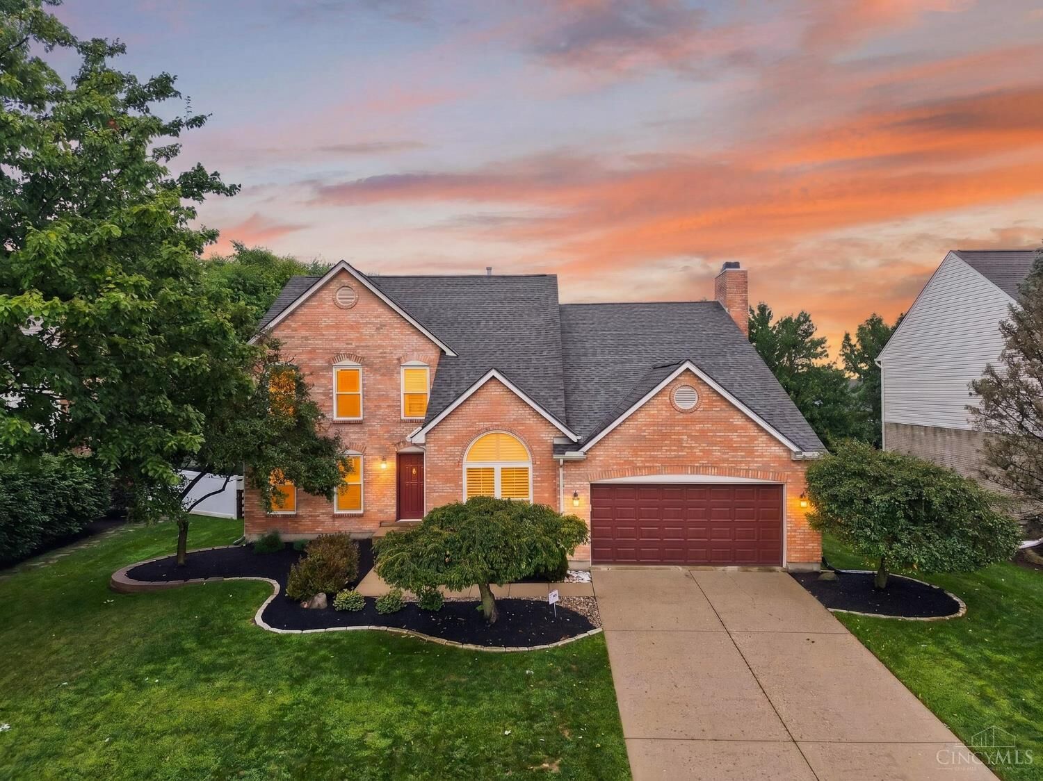 Property Photo:  10203 Meadowknoll Drive  OH 45140 