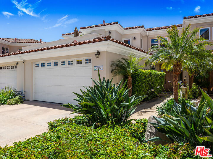 Property Photo:  23949 De Ville Way  CA 90265 