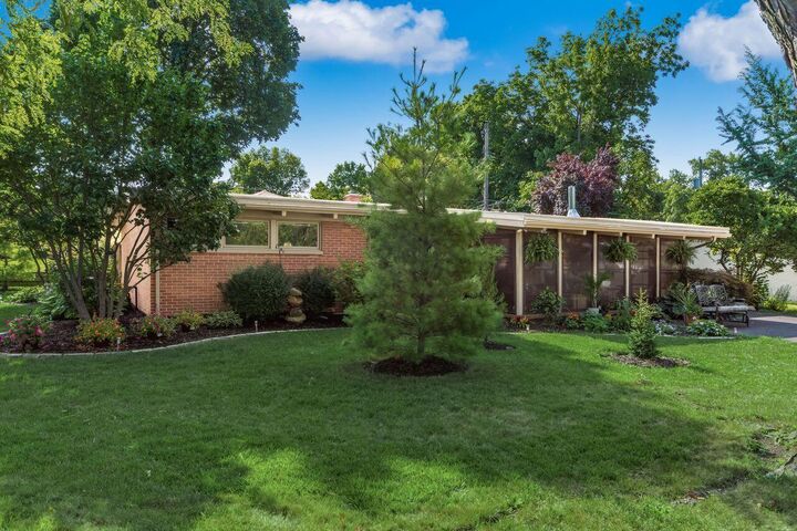 Property Photo:  3210 Kioka Avenue  OH 43221 
