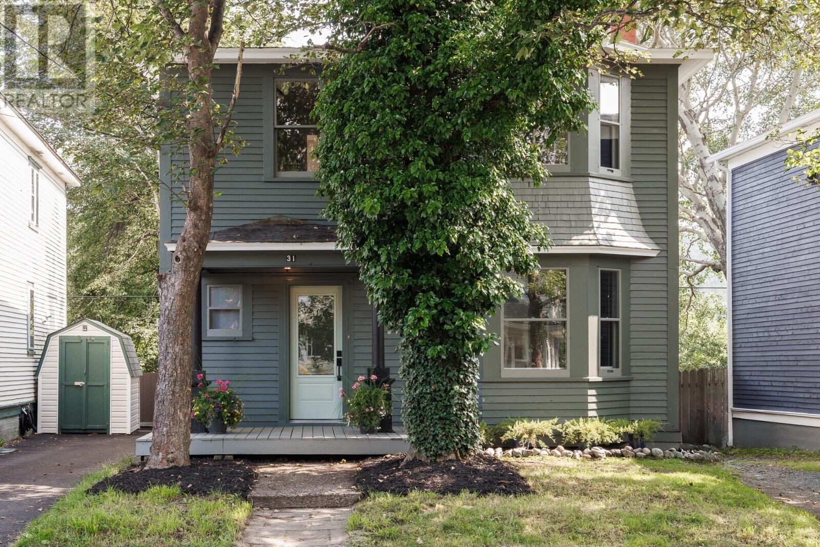 Property Photo: 31 Craigmillar Avenue NL A1E 1Z9