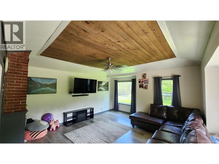Property Photo:  13287 Linklater Lane  BC V0C 2C0 