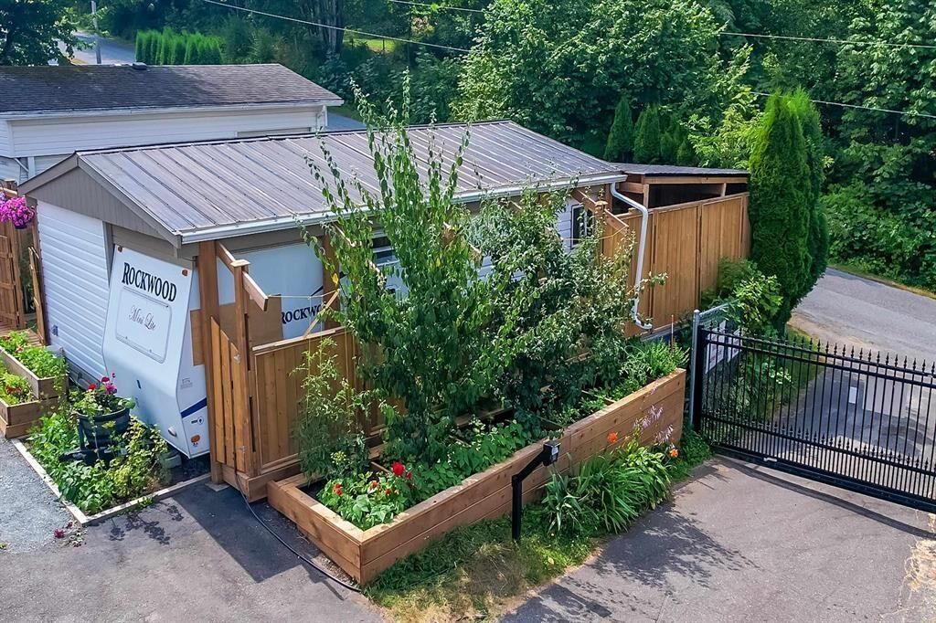 Property Photo:  1436 Frost Road 158  BC V2R 4X8 