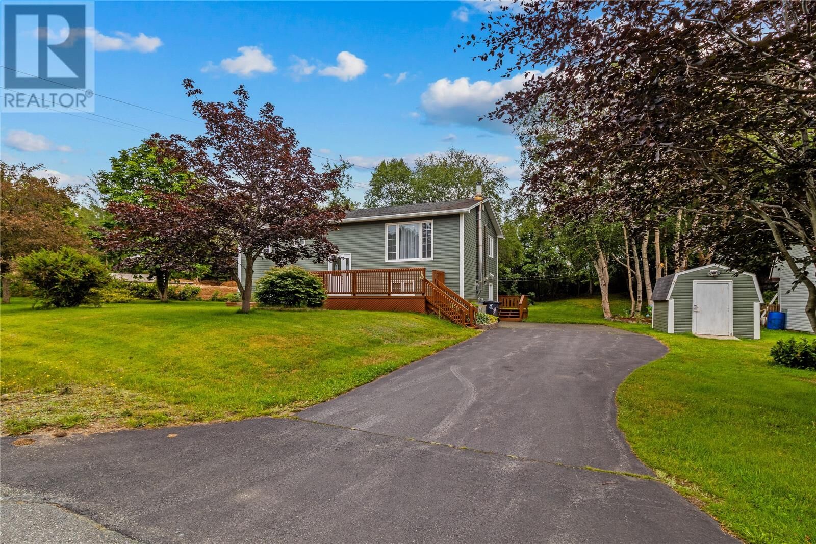 Property Photo:  10 Watton Place  NL A1W 5E3 