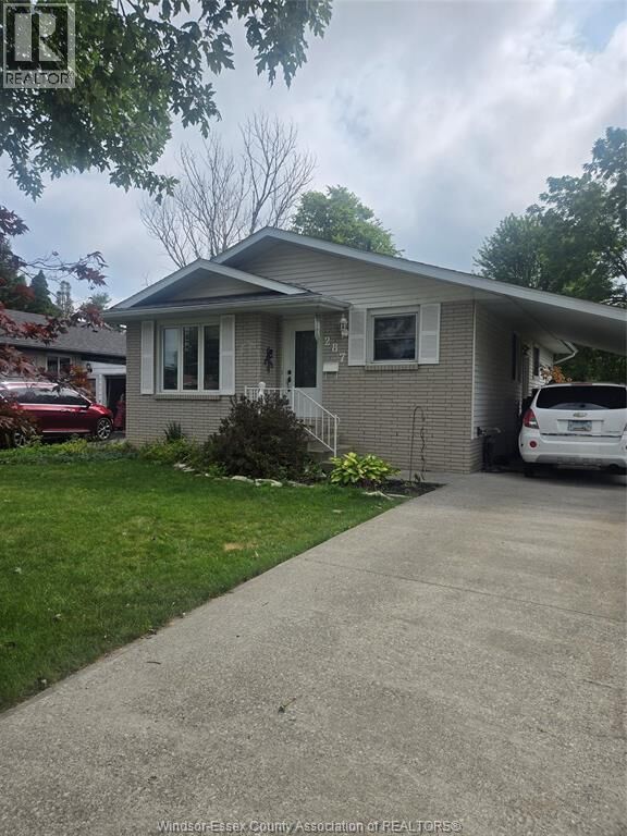 Property Photo: 287 Coghill Drive ON N9Y 3K9