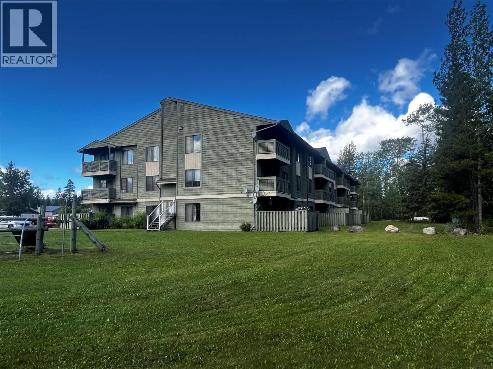 Property Photo:  185 Chamberlain Crescent 309  BC V0C 2W0 