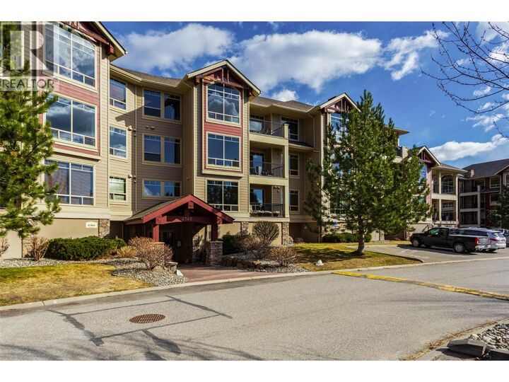 Property Photo: 2760 Auburn Road 212 BC V4T 4C2