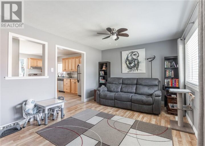 Property Photo:  25 Oscar Street  ON P3P 1X6 