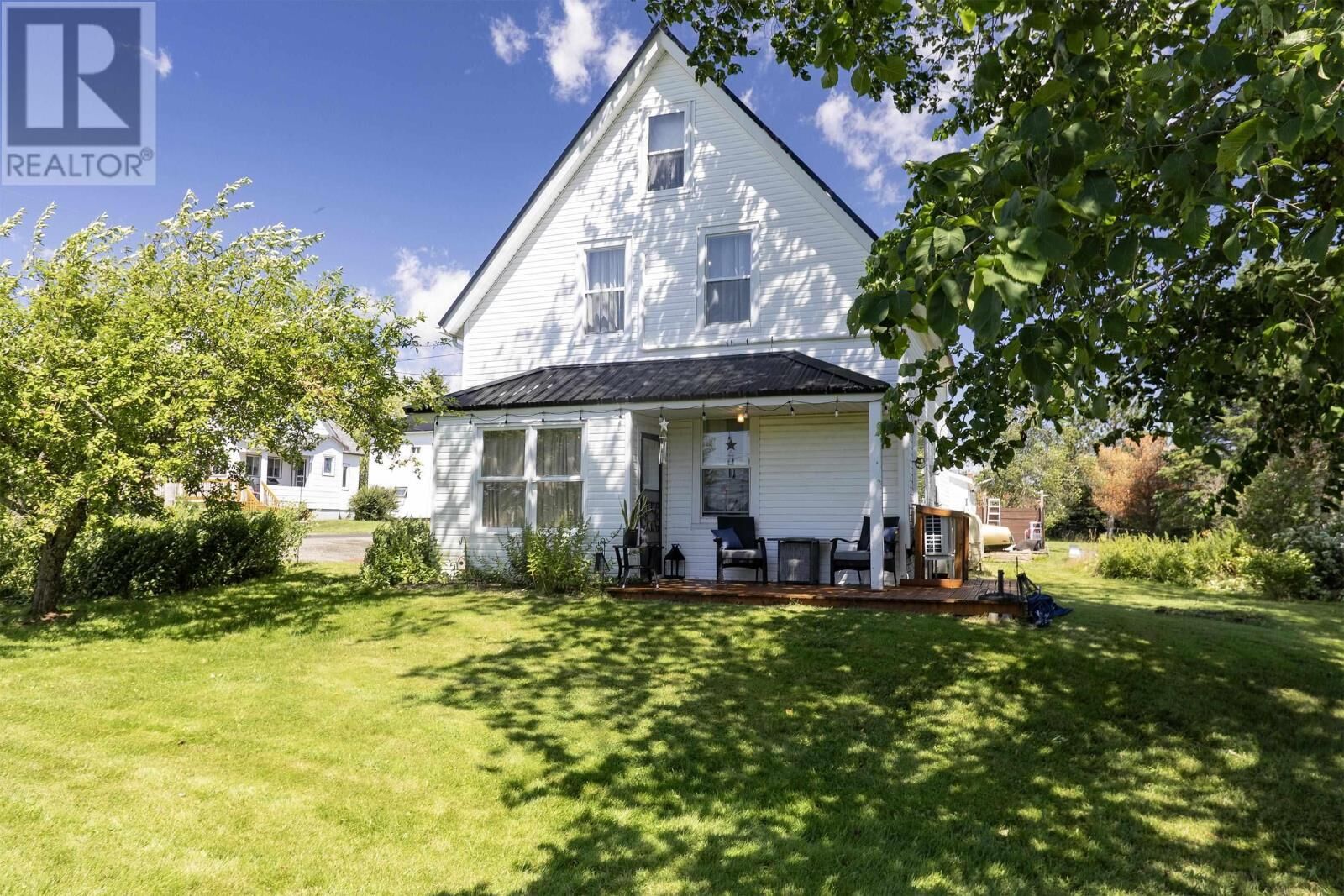 Property Photo: 12 Elm Street NS B0L 1G0