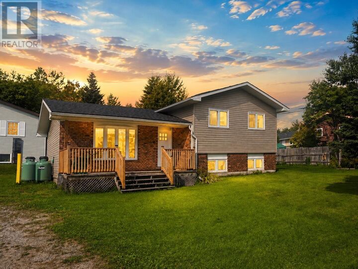 64 Parkway Place — photo 1
