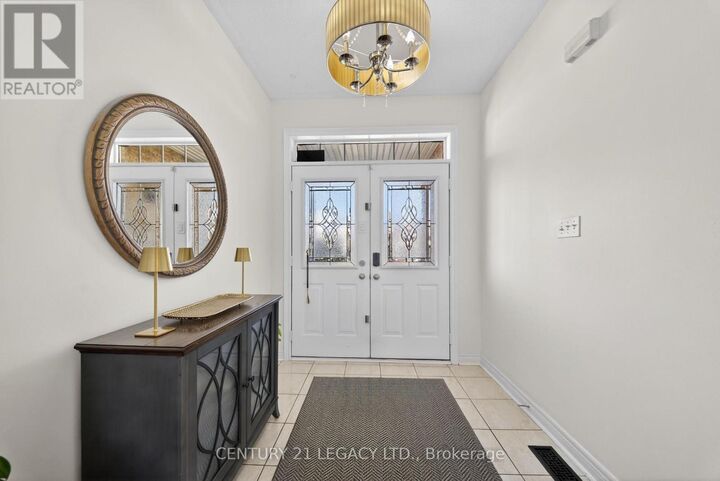 Property Photo:  12 Aria Lane  ON L6S 6J5 