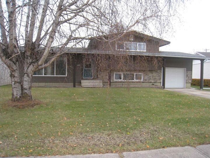 Property Photo: 109 Champlain Bay MB R0L 1Z0